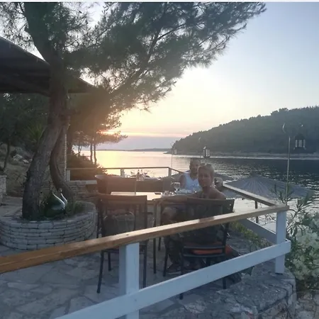 Tina's House Hébergement de vacances Vela Luka