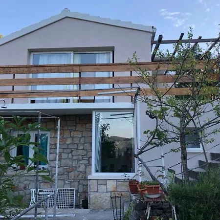 Hébergement de vacances Tina's House