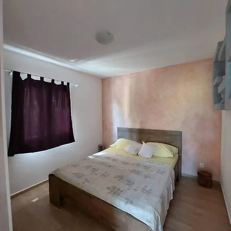 Tina's House Vela Luka